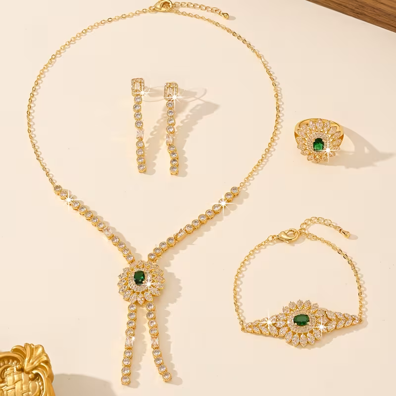 5pcs of 18K Gold-Plated Luxury Series Middle East Dubai Royal Style Flower Tassel Design Bridal Wedding Set, Hand-Set with White Three-Dimensional Zirconia, Including Necklace, Bracelet, Earrings, Ring, Suitable for Daily Wedding Wear