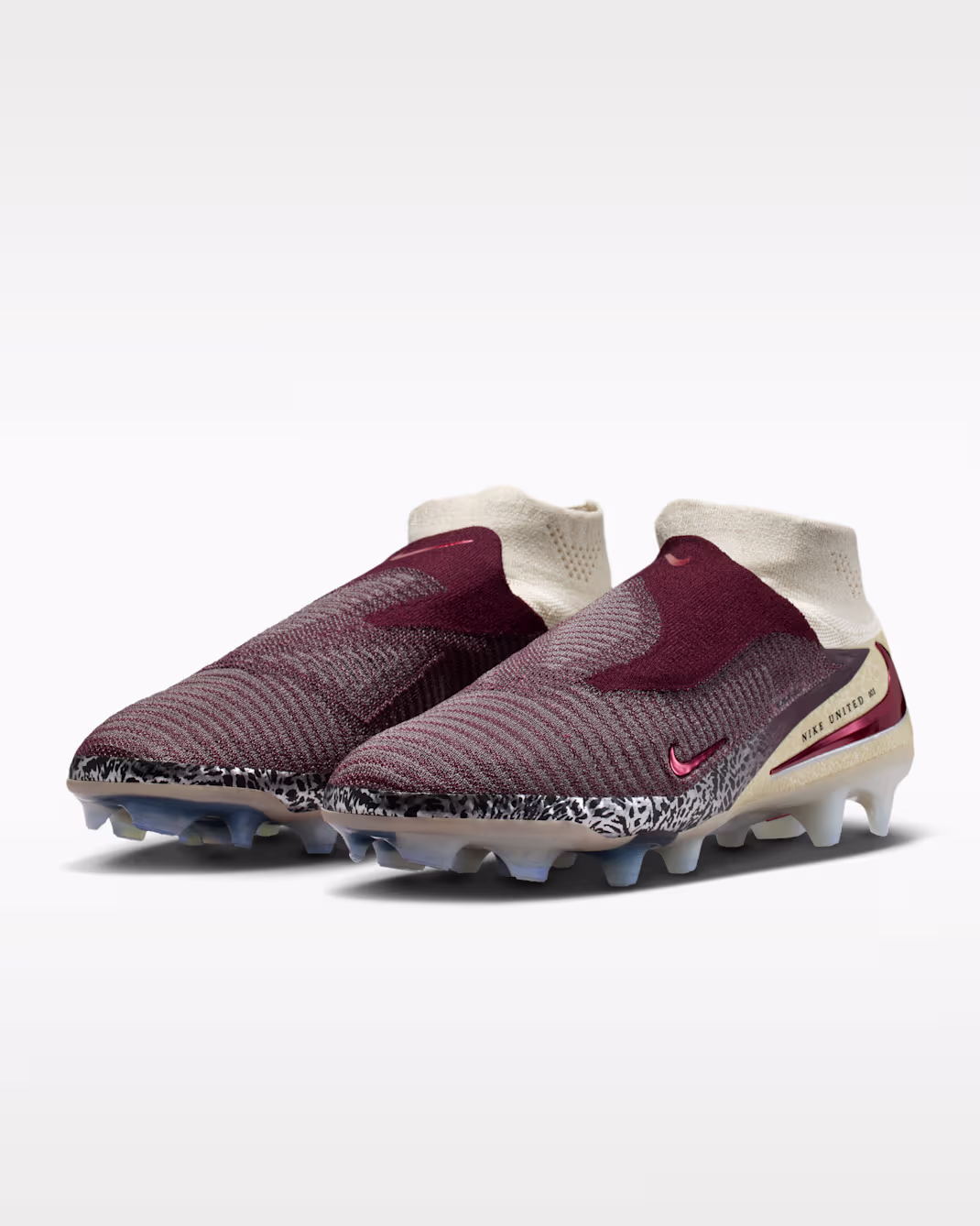 Nike United Phantom 6 High Elite
Firm-Ground Football Boot