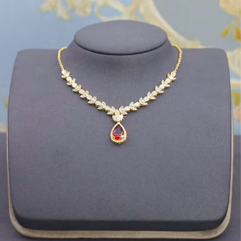 A 5pcs Women's fashionable romantic jewelry bridal set, including necklaces, earrings, bracelets, and rings, suitable for weddings, banquets, giving as gifts to family and friends during holidays.