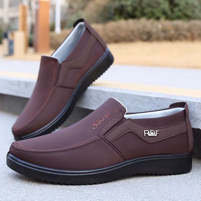 Men'S Fashion Solid Casual Sneakers - Lightweight, Non-Slip, Slip-On Sports Footwear for Outdoor Activities, Perfect for Hiking And Everyday Use, Low Top Fabric Upper with Faux Sole, Round Toe - Suitable for Spring And Fall