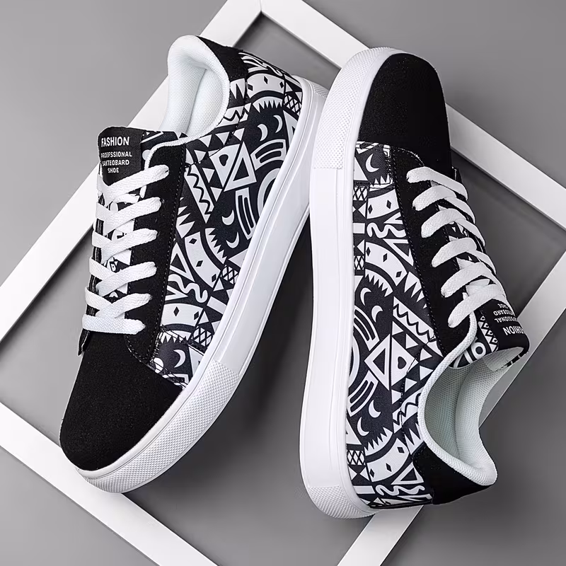 Men'S Fashionable Color-Matched Full-Pattern Random Graffiti Letter Design Sneakers with Adjustable Laces, Lightweight And Comfortable Casual Men'S Skate Shoes for Couples