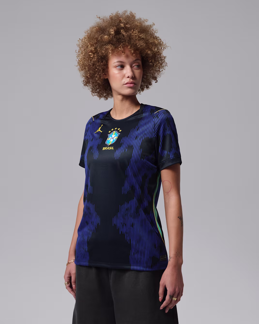 Brazil National Team 2026 Stadium Away
Women's Nike Dri-FIT Football Shirt