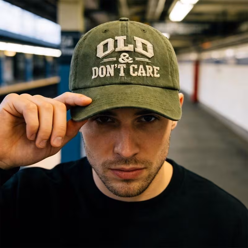 Local warehouse |  Old & Don't Care Cap, Adjustable Retro Funny Embroidered Unisex Baseball Hat Soft peaked cap outdoor sports